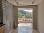 Apartamento Granja Viana com a verdadeira varanda...