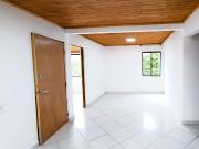 Apartamento ideal para remodelar en venta en Envigado...