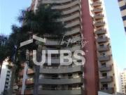 Apartamento impecável em frente à praça da T 25