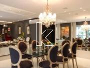 Apartamento incrível, 230m2, mobiliado, 3 suítes, Moema