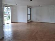 Apartamento lado praia, no Balneario São João Batista em...