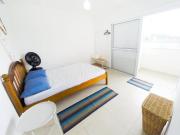 APARTAMENTO LINDO MOBILIADO COM 02 DORMITÓRIOS 01 SUÍTE...