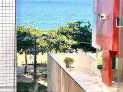 Apartamento localizado em prédio frente mar na Praia de...