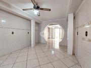 Apartamento localizado no centro