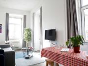 Apartamento luminoso com 1 quarto para alugar em...