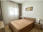 Apartamento luminoso, en el centro de Vecindario....