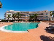 Apartamento luxuoso a beira mar com vista mar e piscina,...