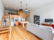 Apartamento mezanino T1 na Rua de Sá da Bandeira