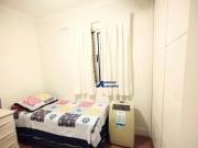 Apartamento mobiliado 02 dormitÃ³rios 01 wc 01 vaga 50...