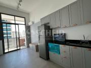 Apartamento mobiliado a venda com pé direito duplo para...