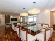 Apartamento mobiliado á venda na Barra Funda com 4...