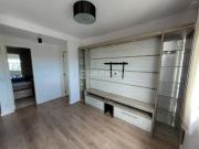 Apartamento mobiliado com 1 dormitório, sacada, 1 vaga...