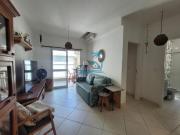 Apartamento mobiliado com 2 dormitórios e varanda...