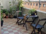 Apartamento mobiliado, com terraço grande, para locação