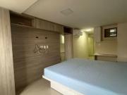 Apartamento mobiliado com vista mar, pe na areia com 3...