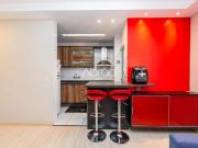 Apartamento Mobiliado à Venda no Batel | 2 Quartos, 68...