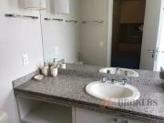 Apartamento mobiliado e decorado com muito bom gosto,...