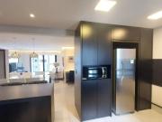 Apartamento Mobiliado e Eletros com 03 quartos 01 suíte...