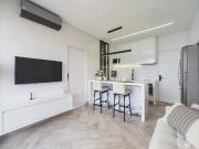 Apartamento mobiliado em condomínio contemporâneo com...