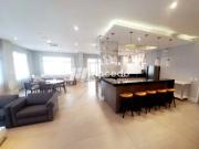 Apartamento mobiliado em CondomÃno Clube, Vila Romana, SP