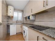 ? Apartamento moderno con piscina y garaje en venta en...