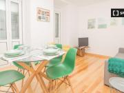 Apartamento moderno de 2 quartos para alugar em Penha de...