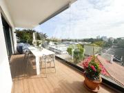 Apartamento Moderno no Último Andar com Duas...