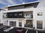 Apartamento moderno T1 em Cabanas Tavira com suíte e garagem