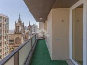 Apartamento na Duque andar alto, 03 dormitórios, junto à...