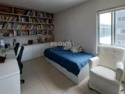 APARTAMENTO NA ORLA para venda tem 144 metros quadrados...