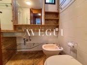 Apartamento na Quadra da Praia do Leblon com 200m²,...