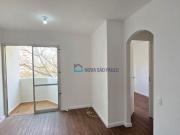 Apartamento na Vila Gumercindo 02 dormitórios 01 vaga livre