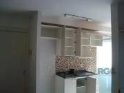 Apartamento no 4 andar, cond. Com piscina, armários sob...