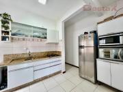 Apartamento no bairro Fundos BiguaÃ§u