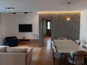 Apartamento no Cabral 3 dormitórios de alto padrão Novo