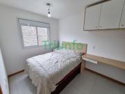 Apartamento no CIC com churrasqueira, armários...