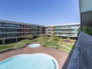 Apartamento no Condomínio Garden Residence, com piscina