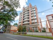 Apartamento no Mercês de 131.1 m² com 2 quartos