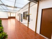 Apartamento, Nogueira e Silva Escura