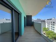 Apartamento NOVO com piscina, garagem e grande varanda