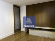 Apartamento novo de alto padrão