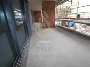 Apartamento NOVO T4 com piscina, terraço e 2 lugares de...