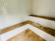 Apartamento PadrÃ£o, com 2 quartos e 2 banheiros Ã...