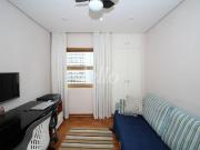 Apartamento para alugar com 3 quartos, 200m²
