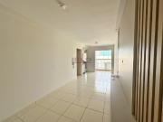 Apartamento para alugar com 3 Quartos em Vila Vardelina,...