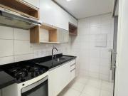 Apartamento para alugar com sacada e armÃ¡rios...