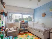 Apartamento reformado próximo ao Colégio Dante e Parque...