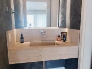 Apartamento para alugar / venda com 242 m² sendo 4...