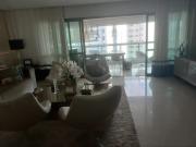 Apartamento para aluguel com 195 metros quadrados com 3...