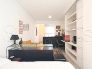 Apartamento para Aluguel com 1 quartos, 24 m² por R$ 2.300